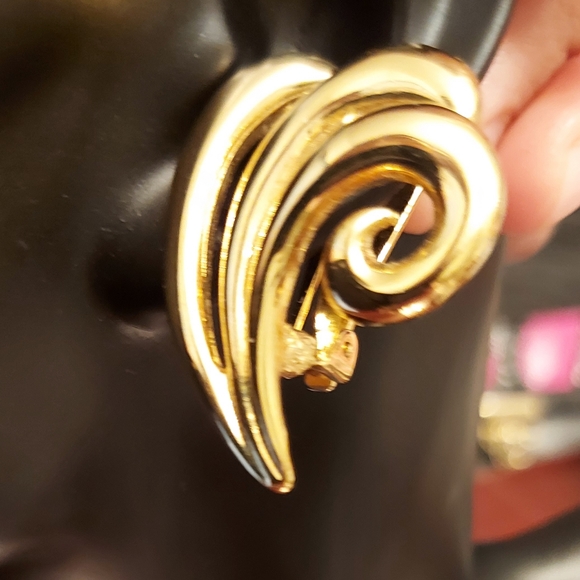 Alfred Sung vintage oversized earrings - Picture 9 of 10